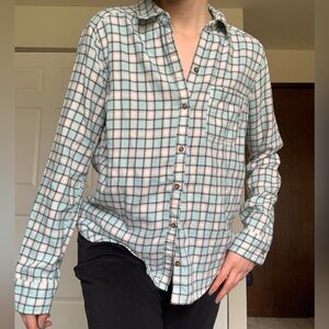 Hollister tee blue flannel